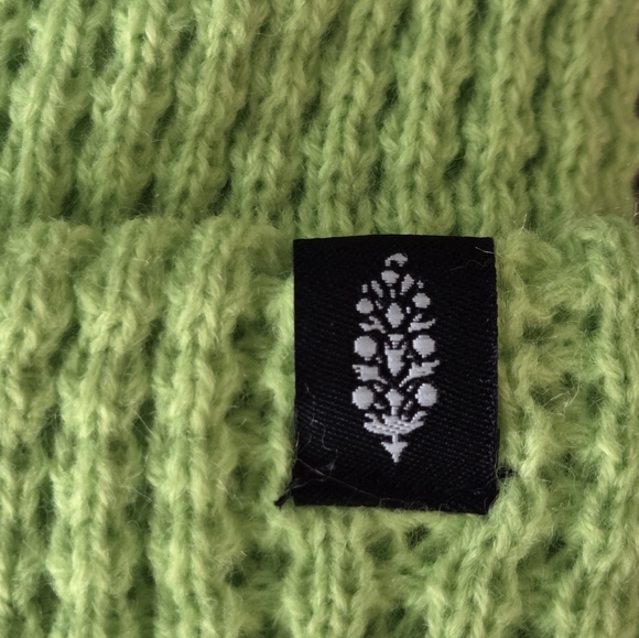 NWT FP Free People Movement Cool Down Beanie Lime Green Cozy Winter Hat - Picture 4 of 8